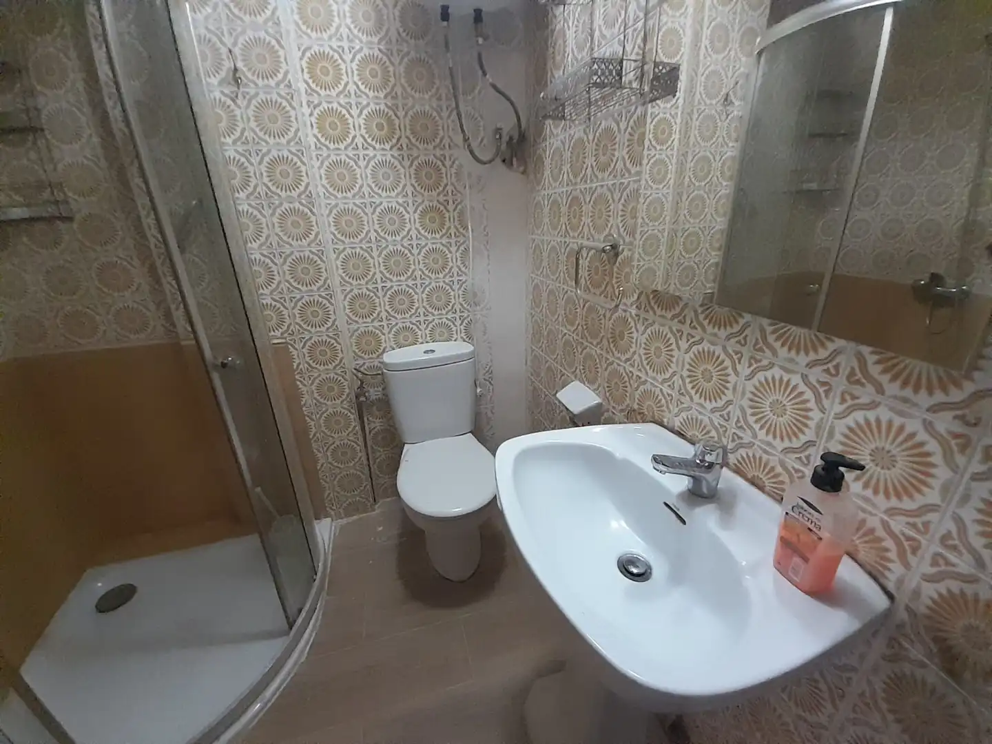 Bathroom of Flat for sale in PAU 2-600
