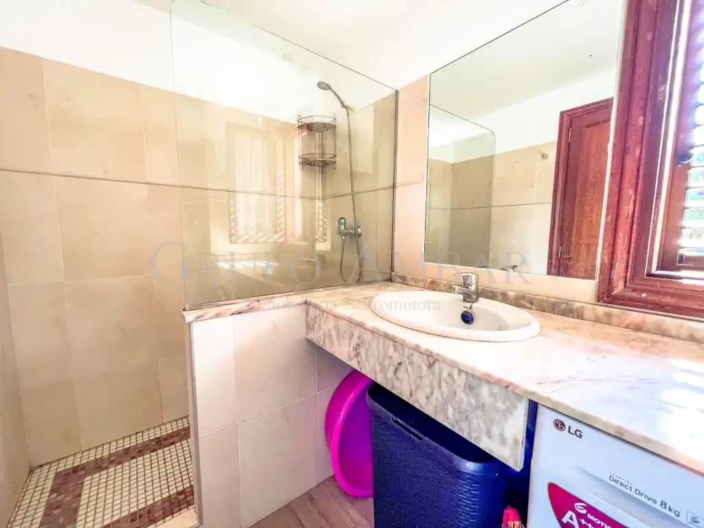 Bathroom of Ground floor for sale in Santa Eulària des Riu