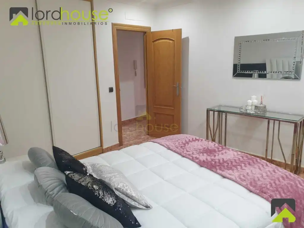 Houses for sale in Calle Francisco Pizarro, San Antonio
