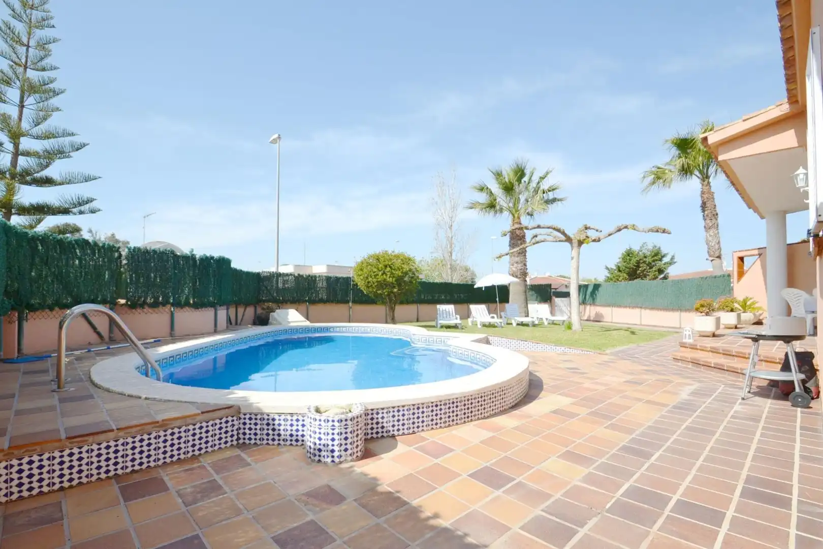Piscina de Casa o chalet en venta en Deltebre con Aire acondicionado, Jardín privado y Terraza