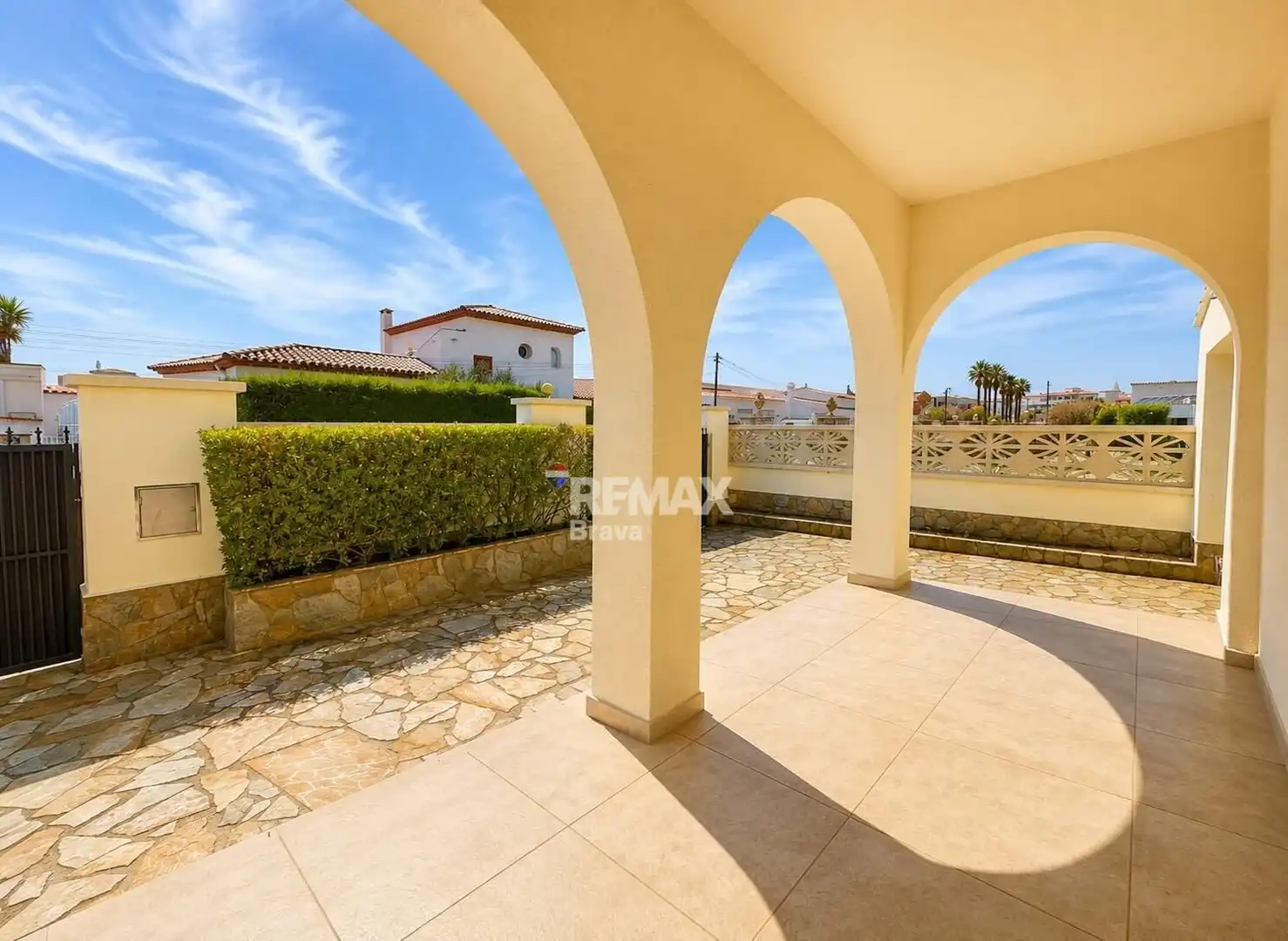 Terrassa de Casa o xalet en venda en Roses amb Aire condicionat, Calefacció i Jardí privat