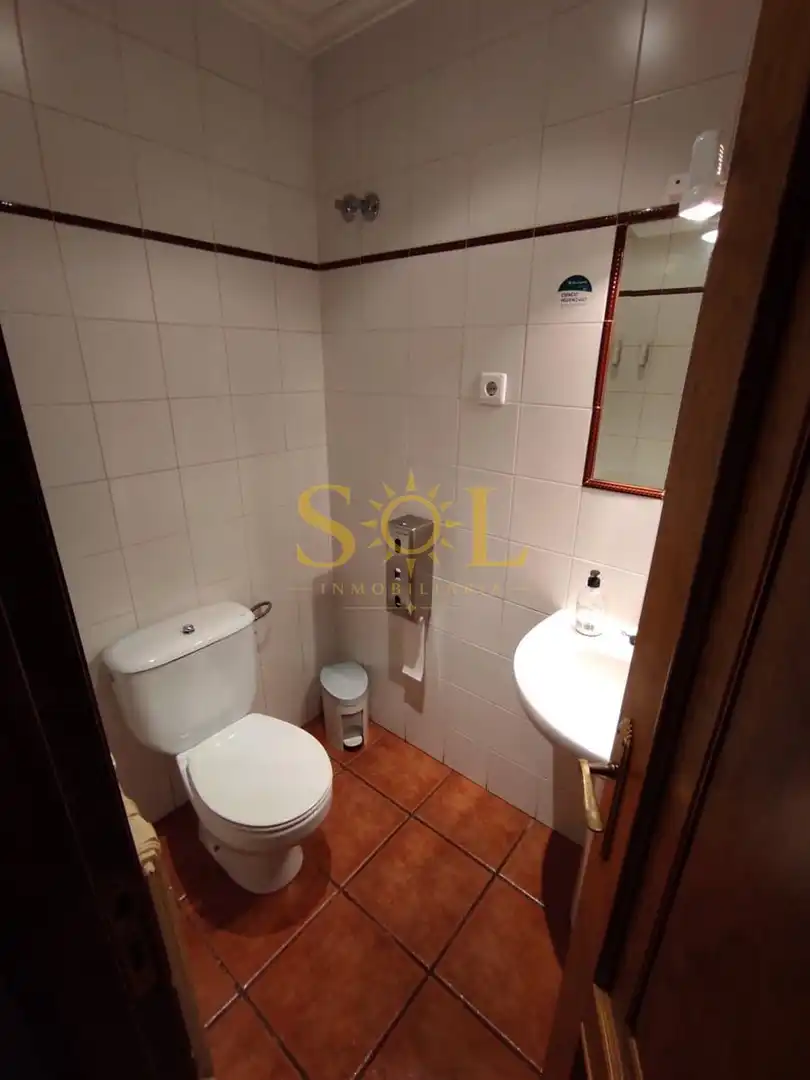 Badezimmer von Gebäude zum Verkauf in Luyego