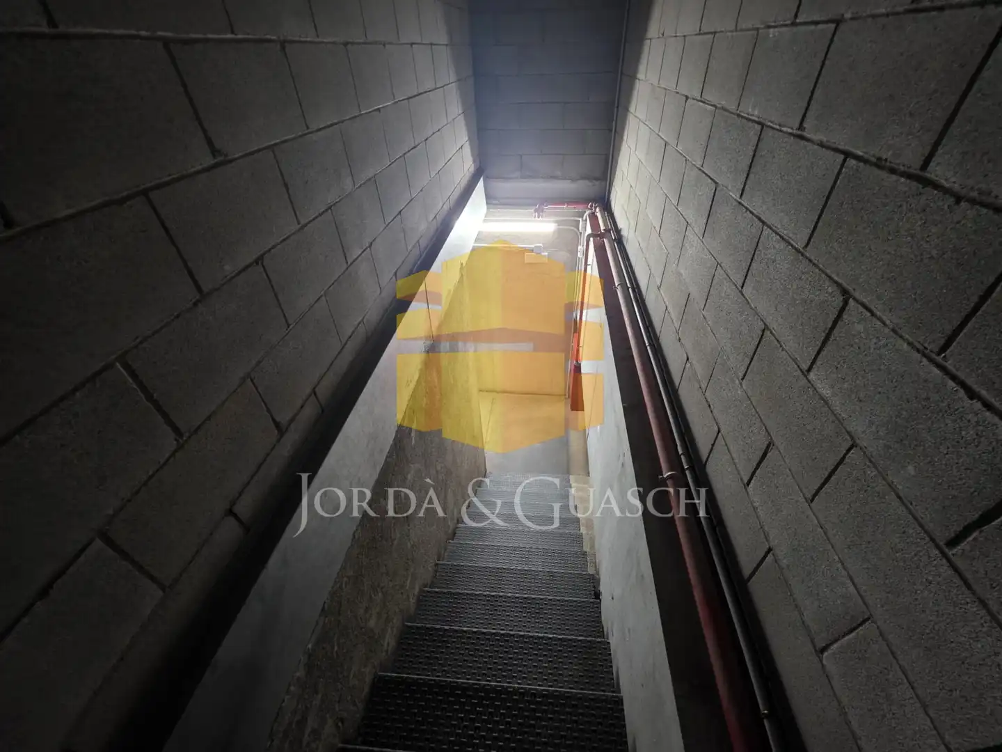 Nau industrial amb ascensor de lloguer a Carrer del Ponent 6a, imagen 14