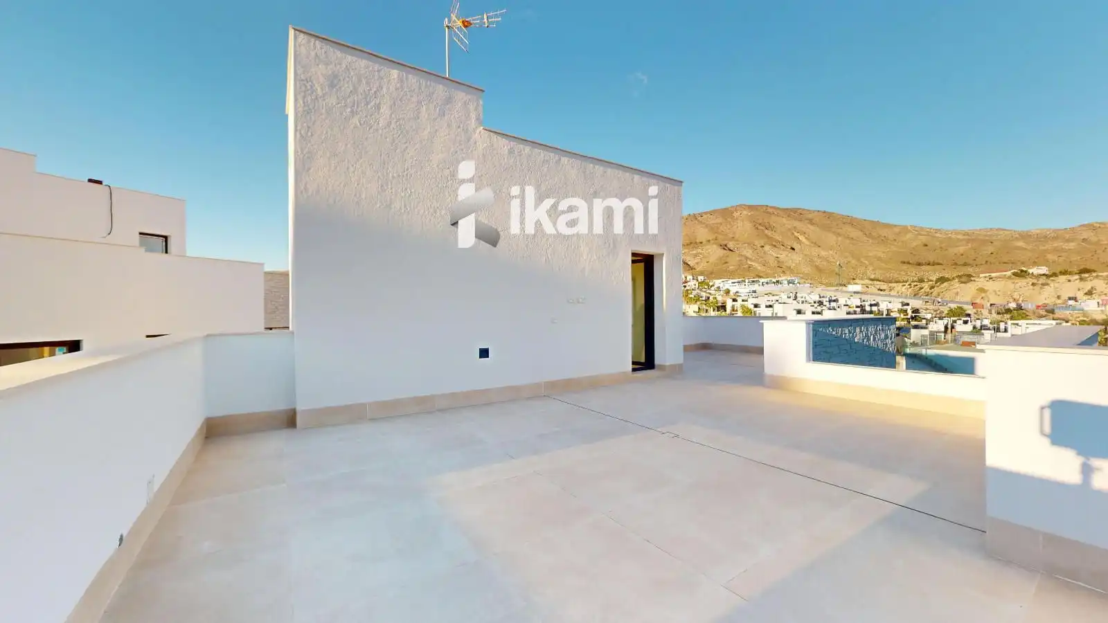 Terrace of Houses for sale in Finestrat  with Air Conditioner, Heating and Swimming Pool