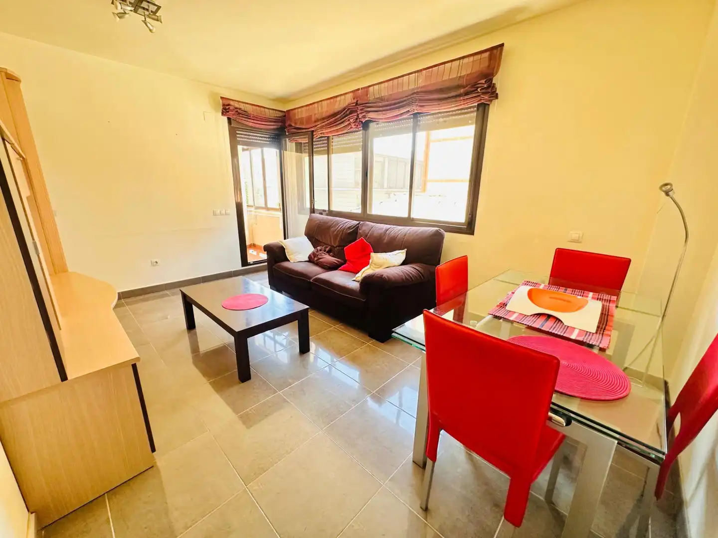 Wohnzimmer von Wohnung zur Miete in Málaga mit Klimaanlage und Balkon