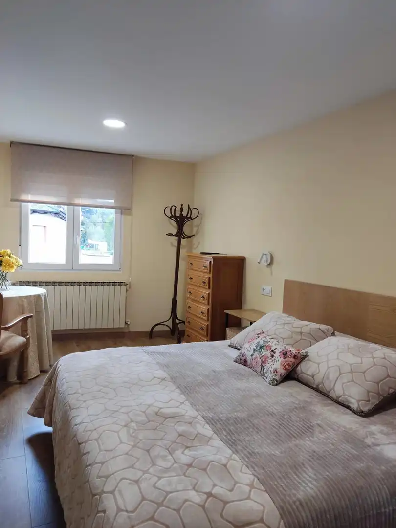 Bedroom of Detached homes for sale in Castropodame  with Heating