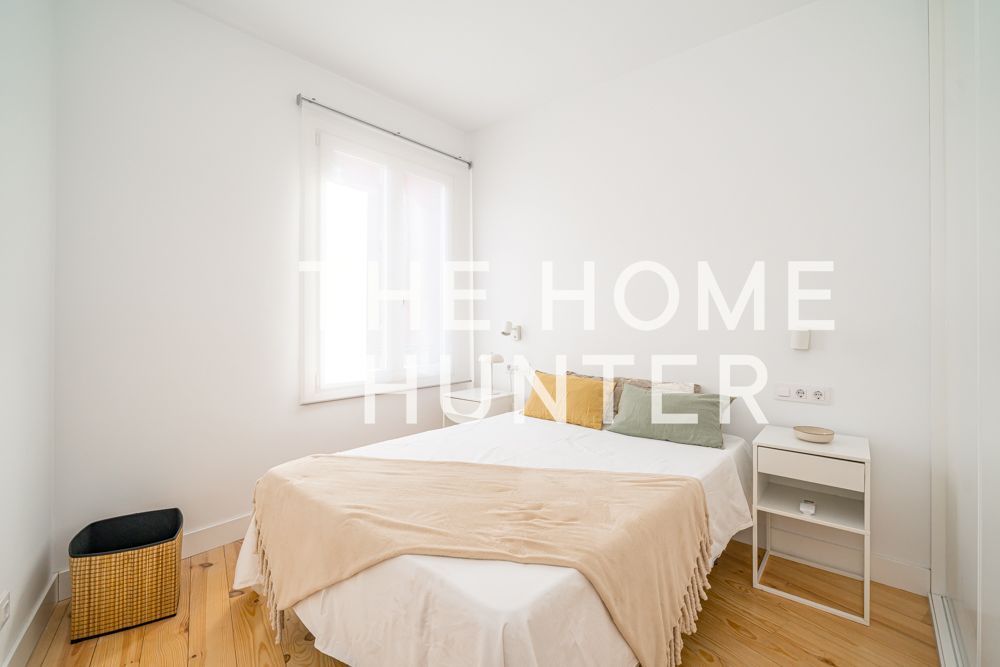 Bedroom of Flat for sale in  Madrid Capital  with Air Conditioner, Heating and Furnished