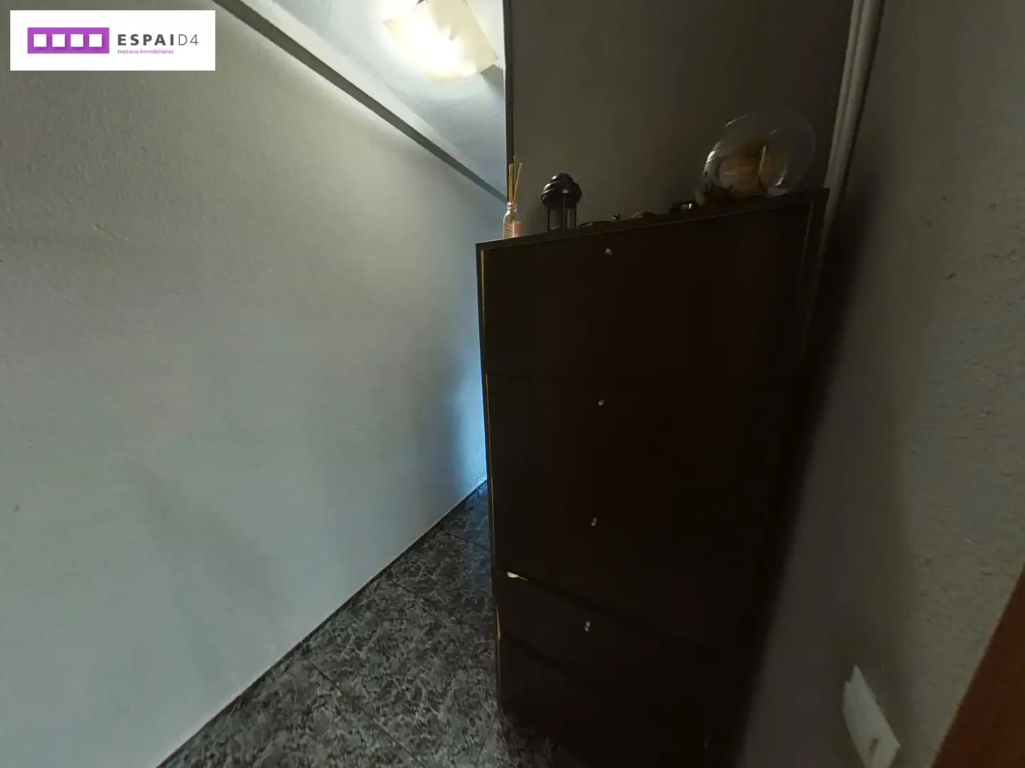 Piso en venta en Ripollet con Calefacción y Balcón