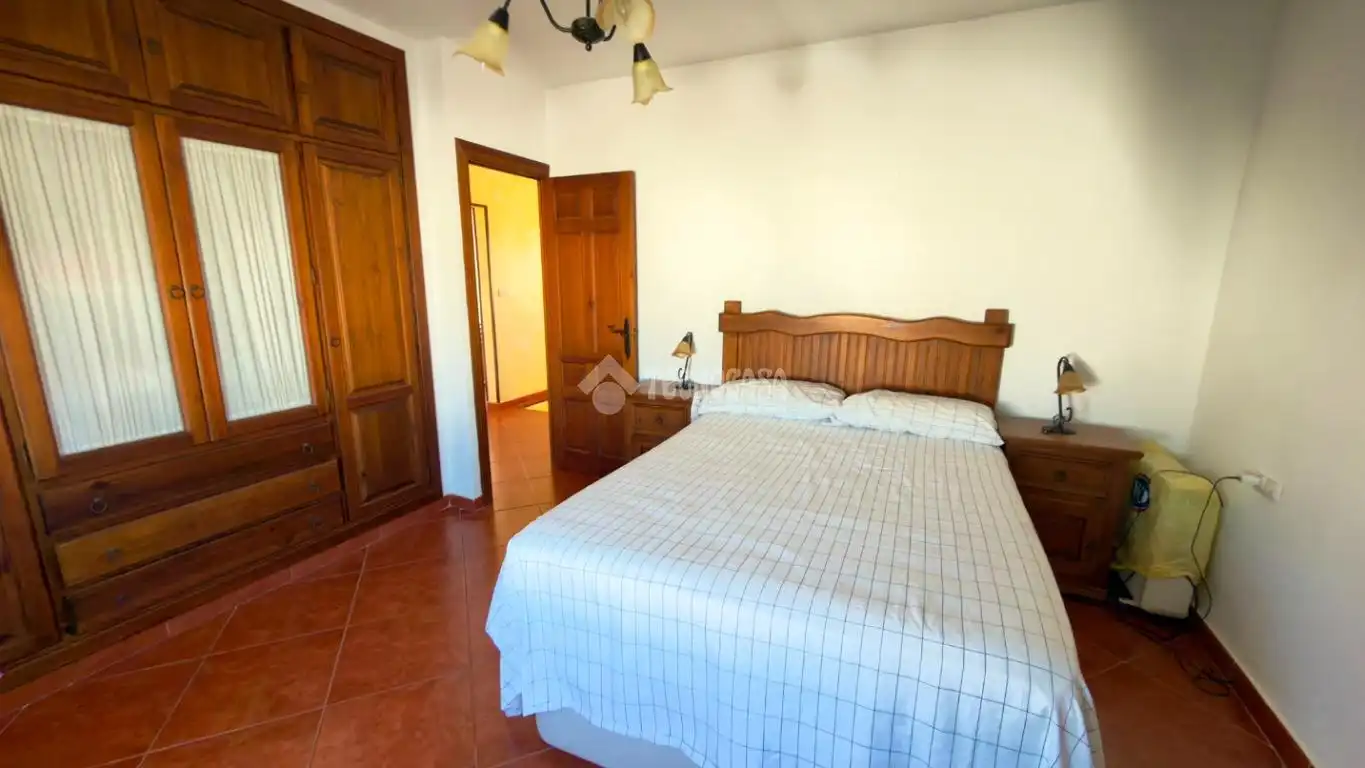 Dormitori de Casa o xalet en venda en Los Barrios amb Aire condicionat, Calefacció i Terrassa