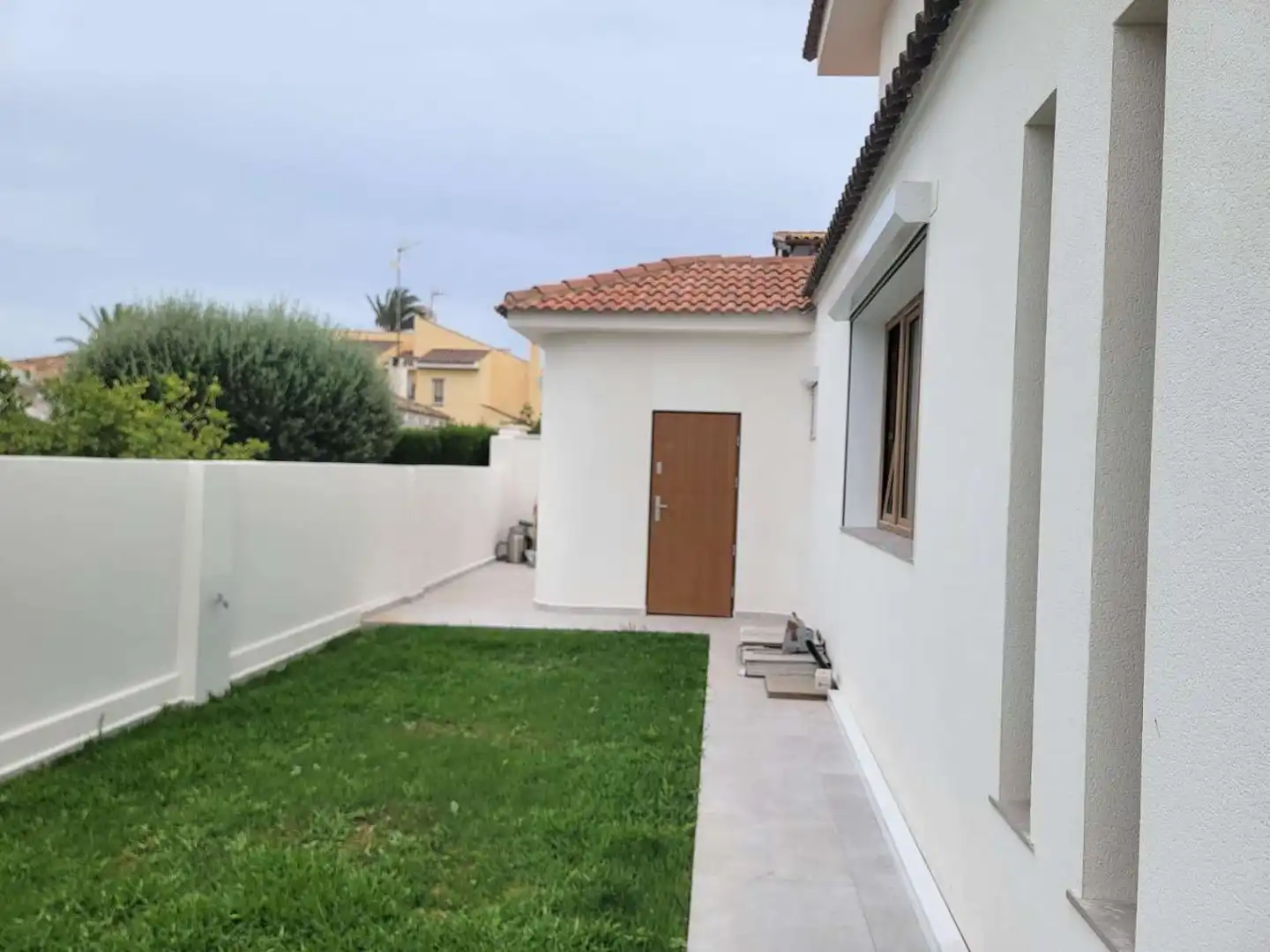 Vista exterior de Casa o xalet en venda en Orihuela amb Aire condicionat, Calefacció i Terrassa