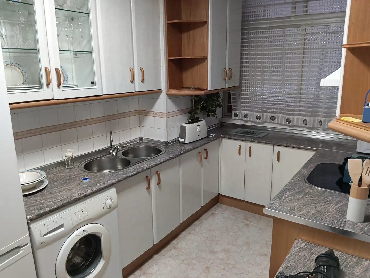 Cocina de Piso de alquiler en Granada con Amueblado
