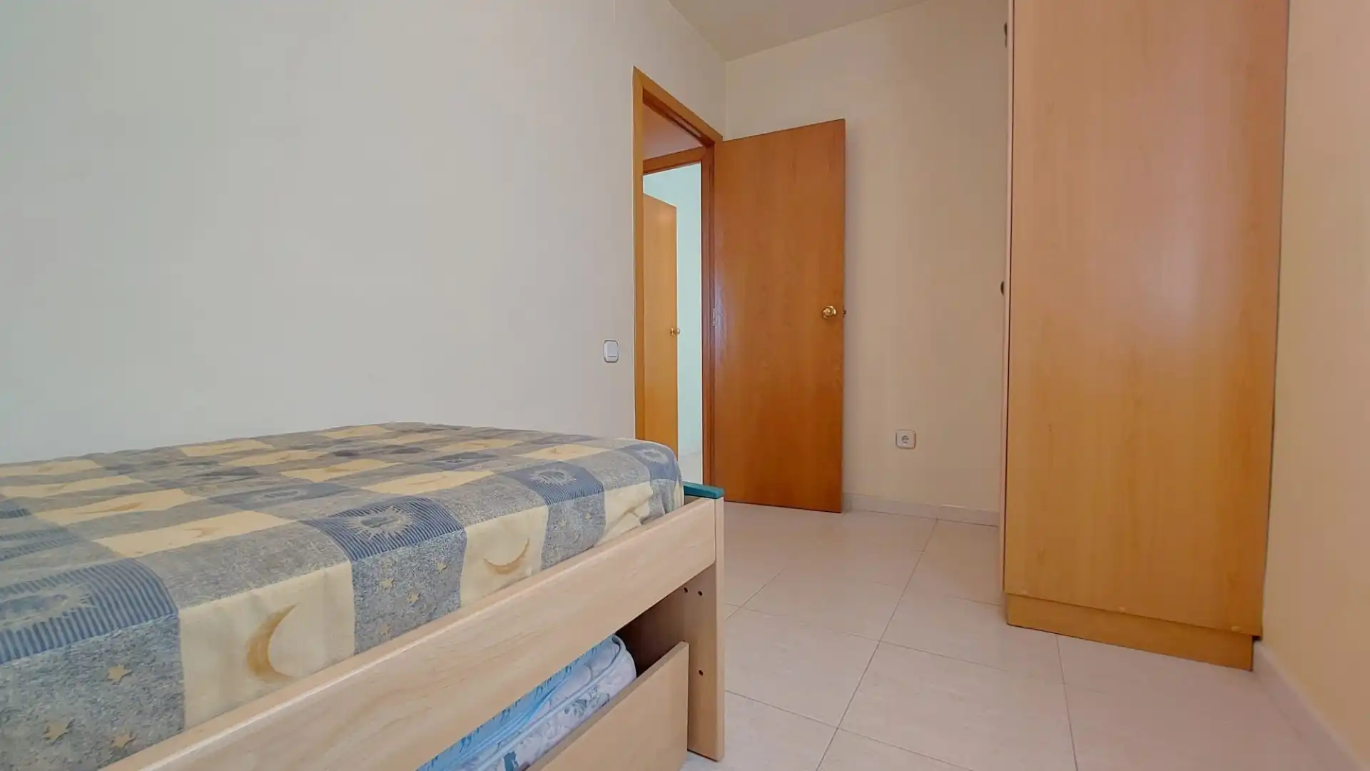 Dormitori de Casa adosada en venda en Viladecavalls amb Aire condicionat, Calefacció i Jardí privat