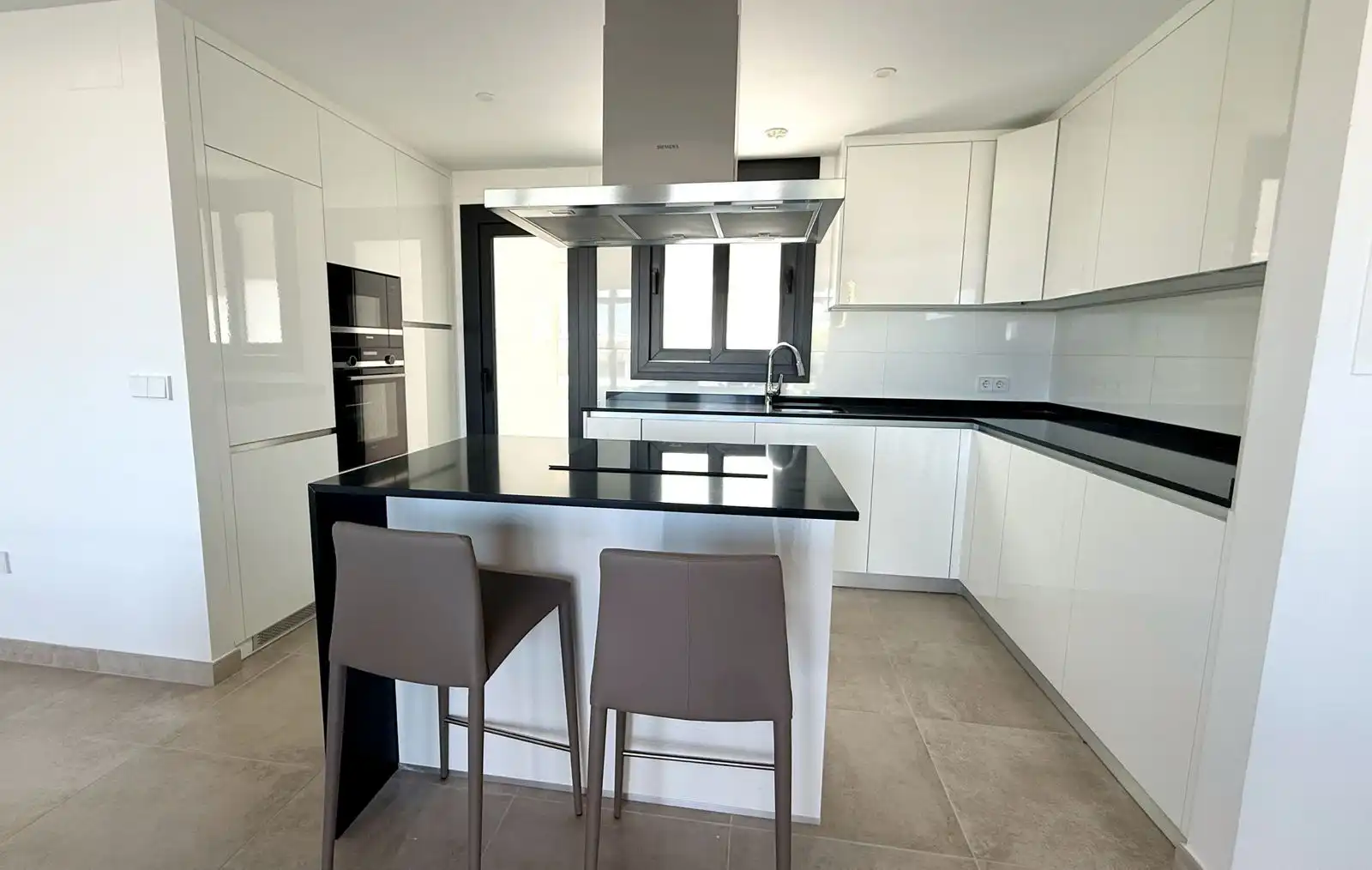 Apartment with pool for sale in Calle Dunas de Casasola 9E, imagen 7