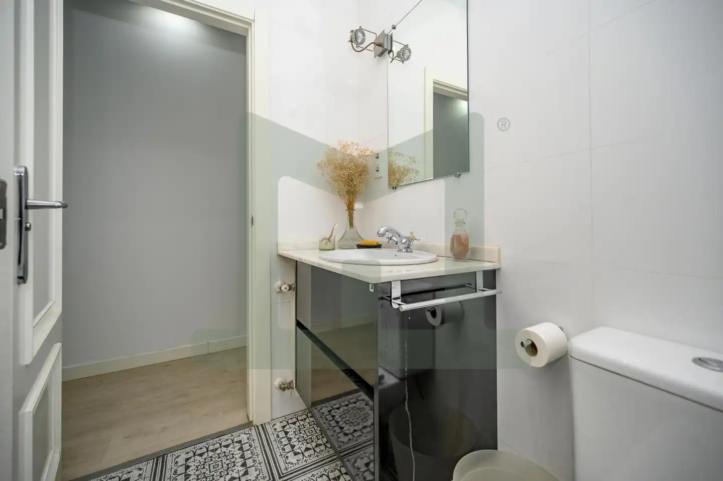Badezimmer von Wohnung zur Miete in Madrid mit Klimaanlage, Heizung und Terrasse
