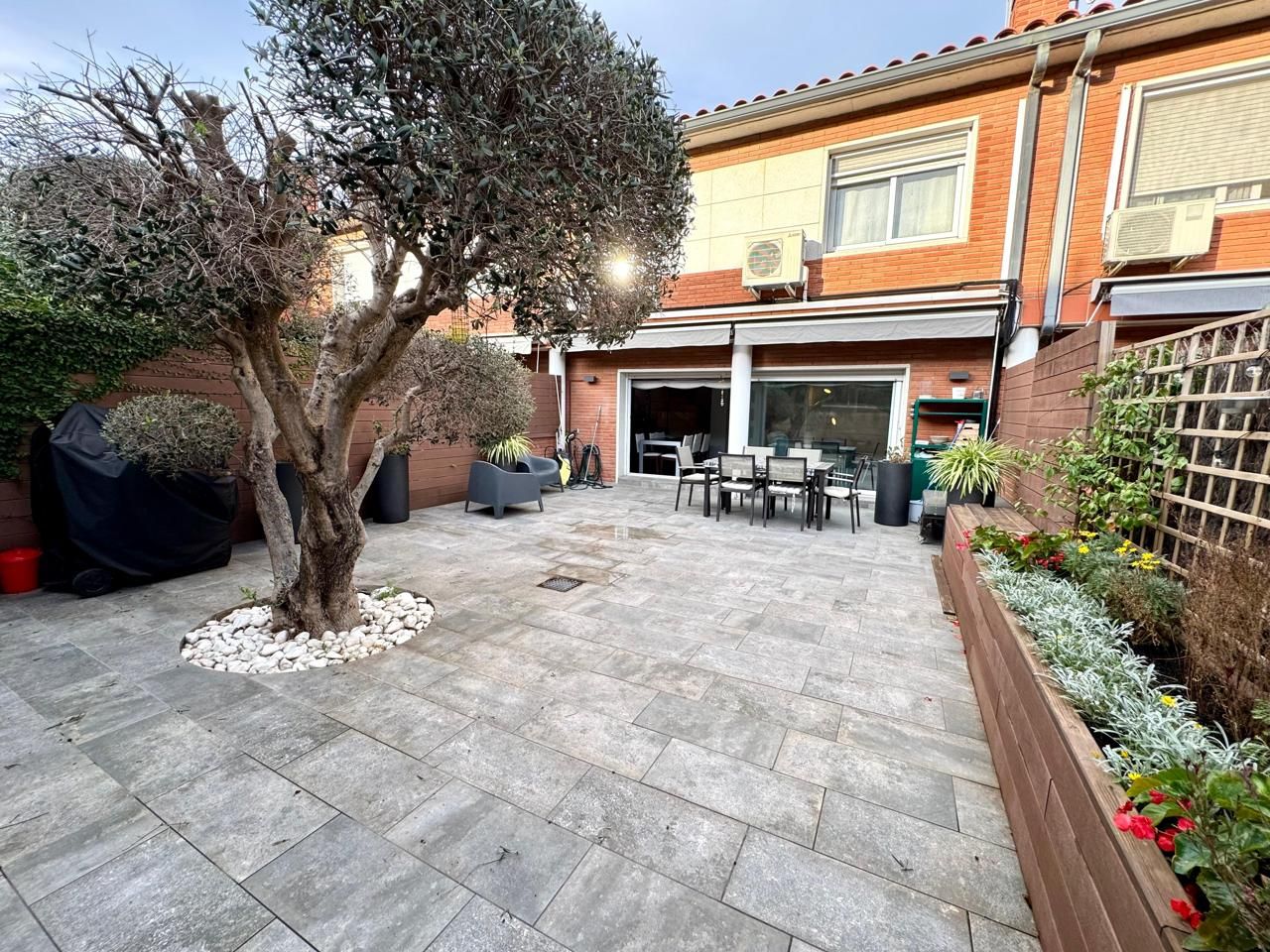 Terrassa de Casa adosada en venda en Sant Quirze del Vallès amb Aire condicionat, Calefacció i Jardí privat