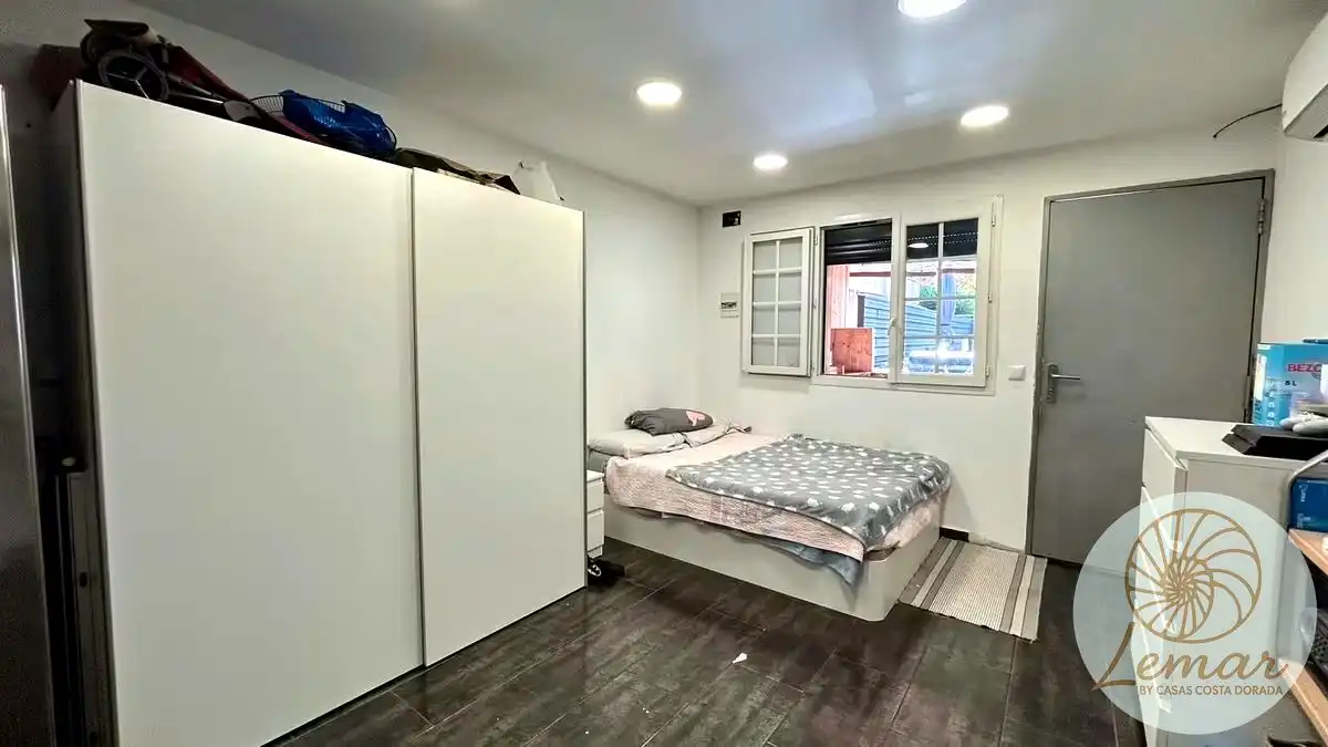 Habitación de Casa o chalet en venta en Castelldefels con Jardín privado, Terraza y Piscina