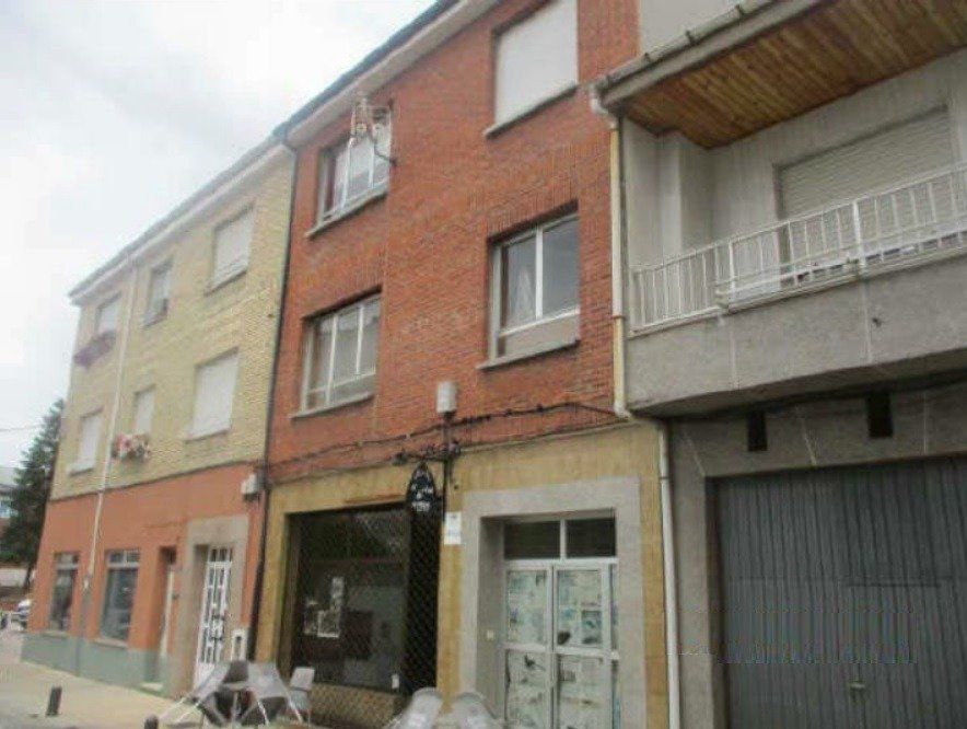 Exterior view of Premises for sale in Fabero