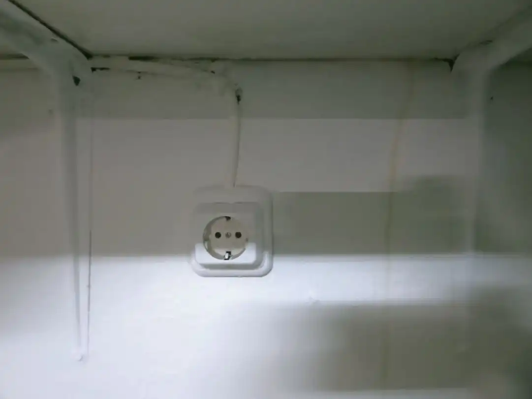 Garaje en venta en Alicante / Alacant con Alarma