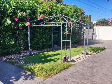Casa con piscina in vendita a Peni