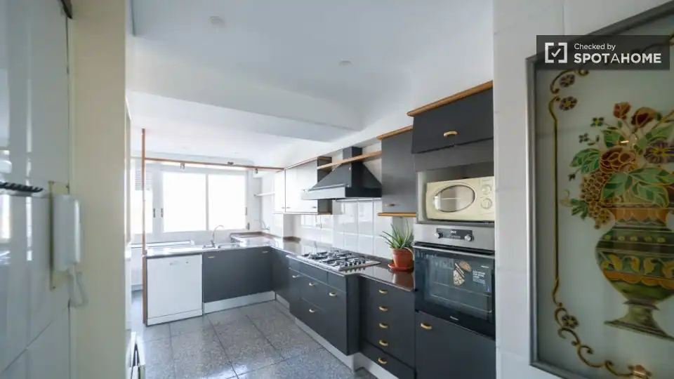 Wohnung mit Terrasse zur Miete in Quatre Carreres, imagen 13
