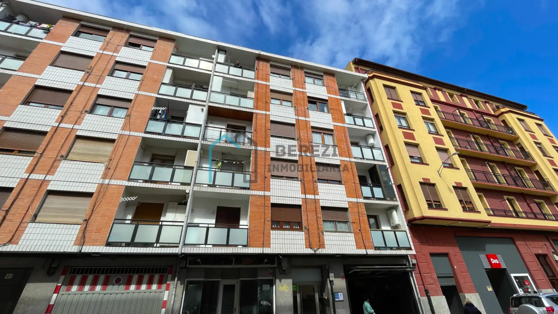 Außenansicht von Wohnung zum Verkauf in Bermeo mit Heizung, Abstellraum und Möbliert