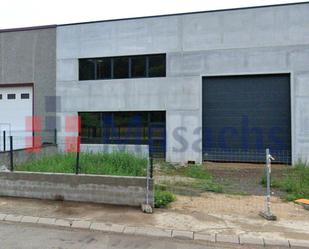 Vista exterior de Nau industrial de lloguer en Les Preses