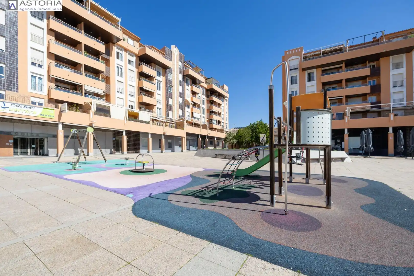 Appartement avec terrasse à vendre à Plaza CIUDAD DE LOS CARMENES, imagen 4