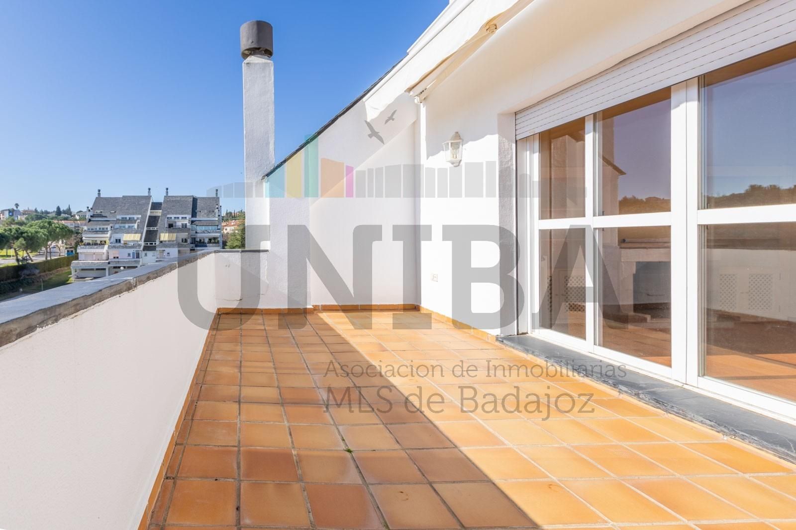 Terrace of Attic for sale in Badajoz Capital  with Air Conditioner, Heating and Private garden