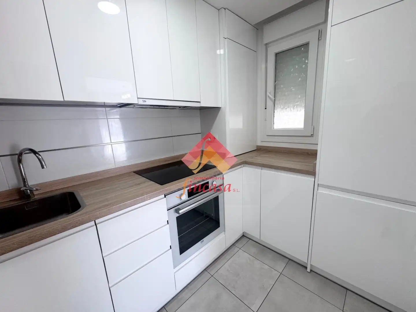 Flat for rent in Juzgados - La Feria