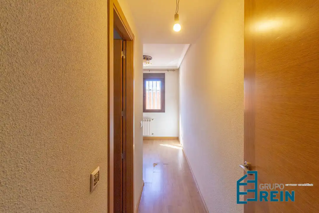 Piso en venta en Recas con Calefacción