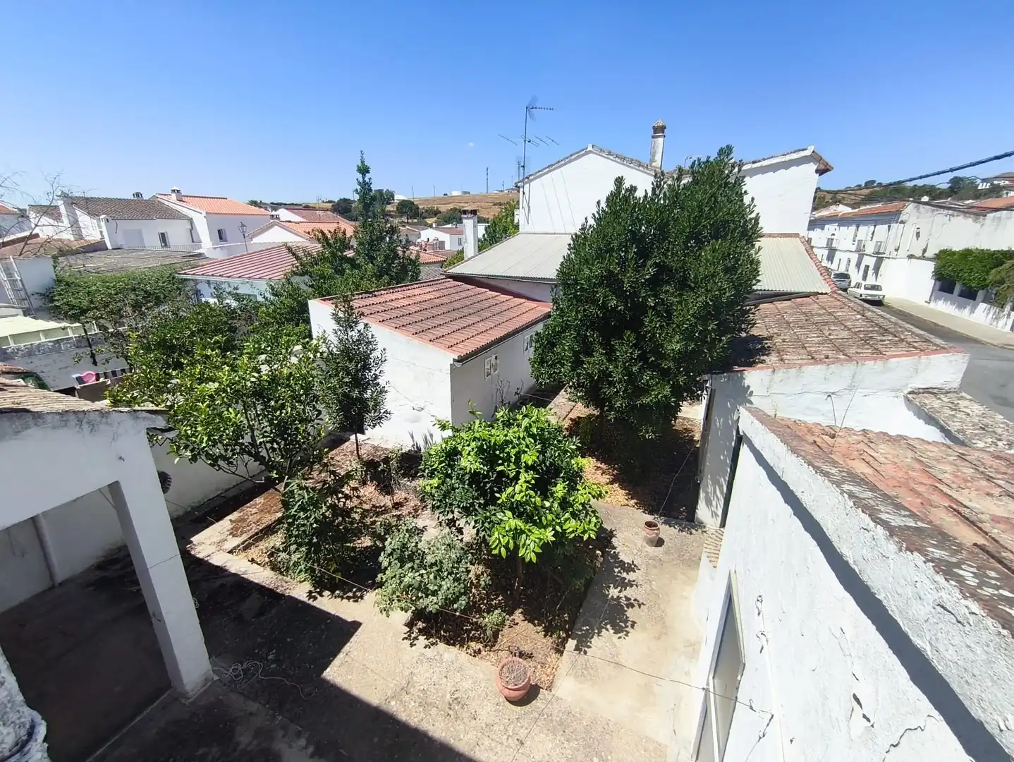 Habitatge amb jardí en venda a Avenida de la Constitucion 57, imagen 4