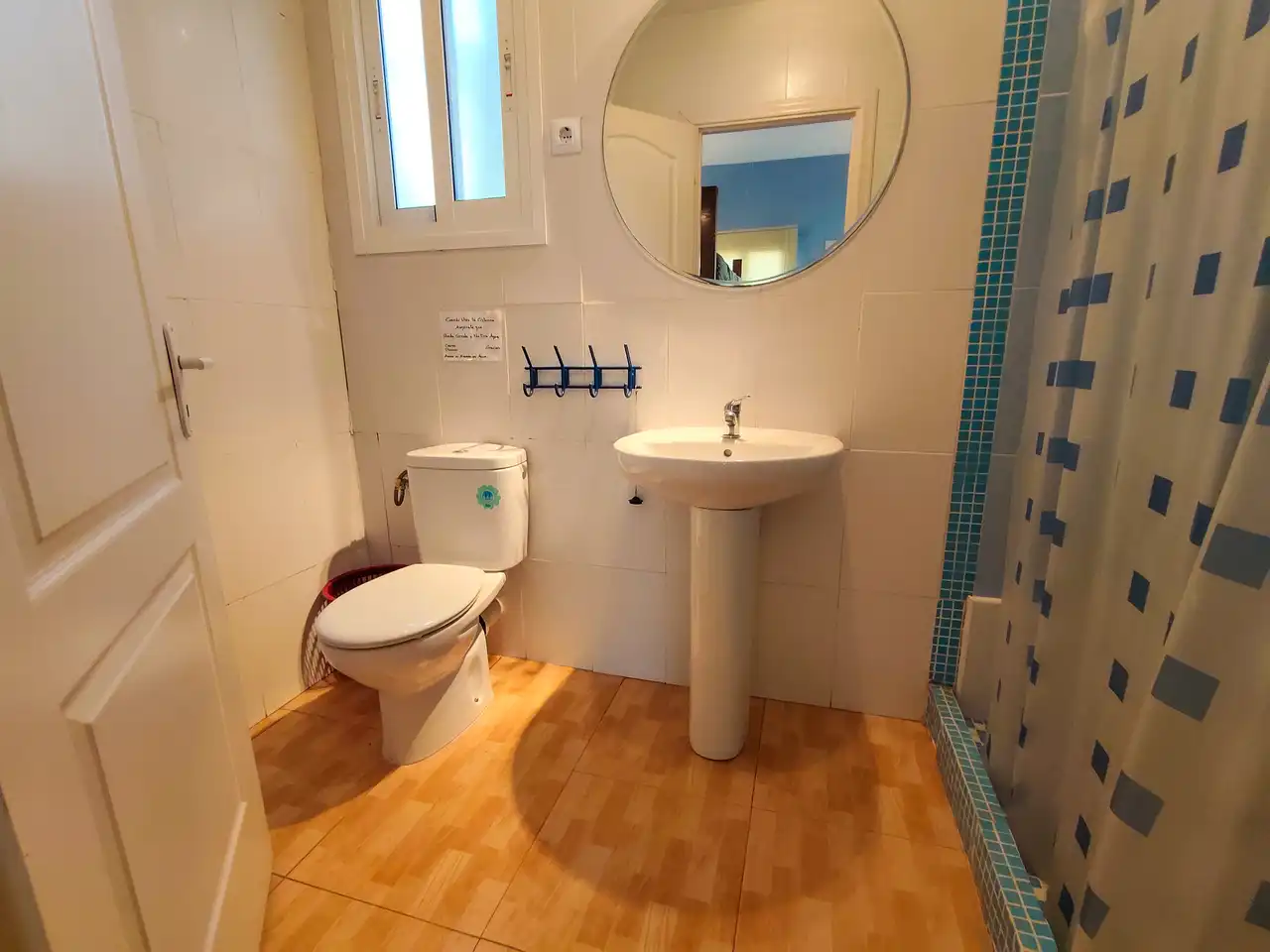 Bany de Casa o xalet en venda en Elche / Elx amb Jardí privat, Terrassa i Piscina