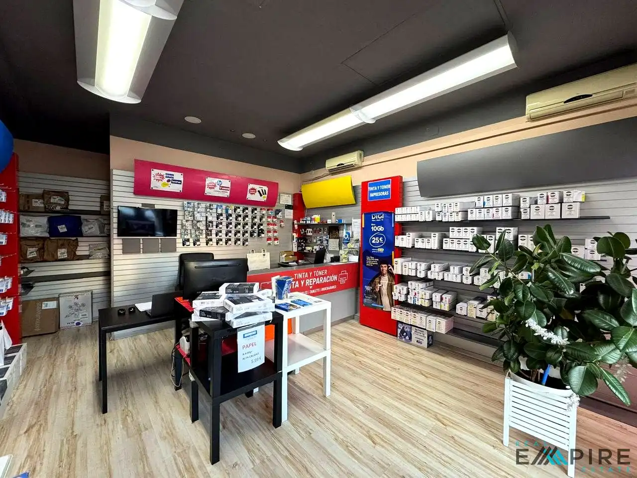 Local comercial en venda a Juan De La Cierva, imagen 9