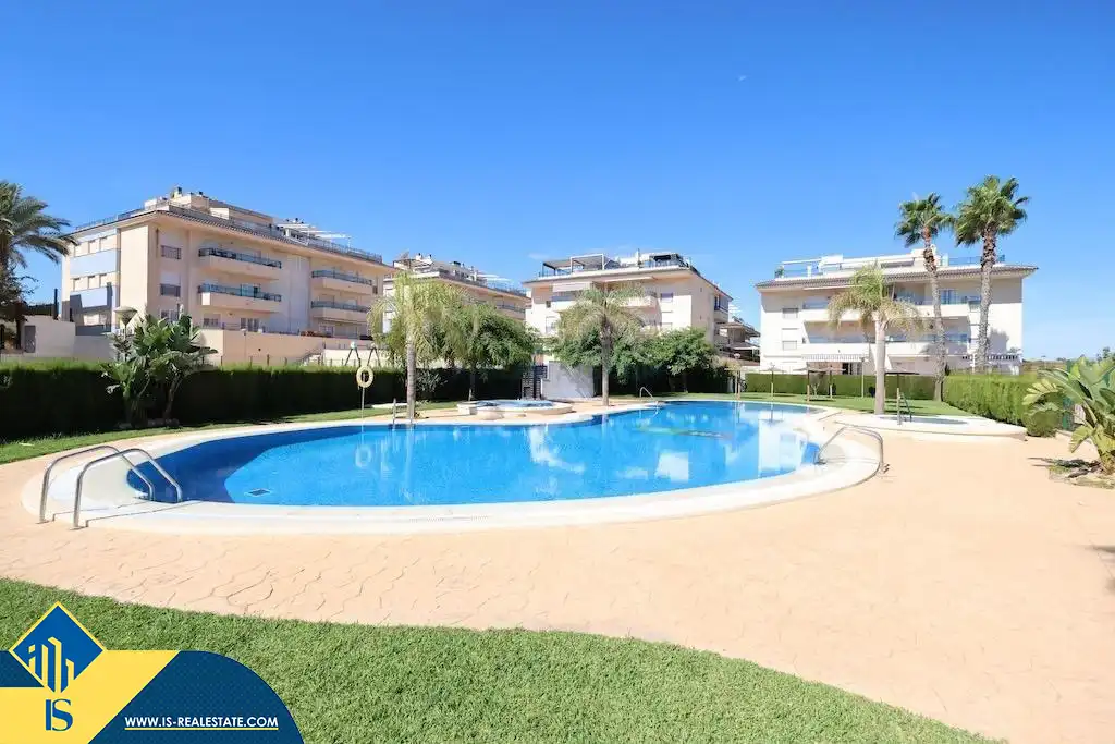 Penthouse mit Pool zum Verkauf in Torre de la Horadada