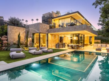 Villa avec piscine à vendre à Nueva Andalucía