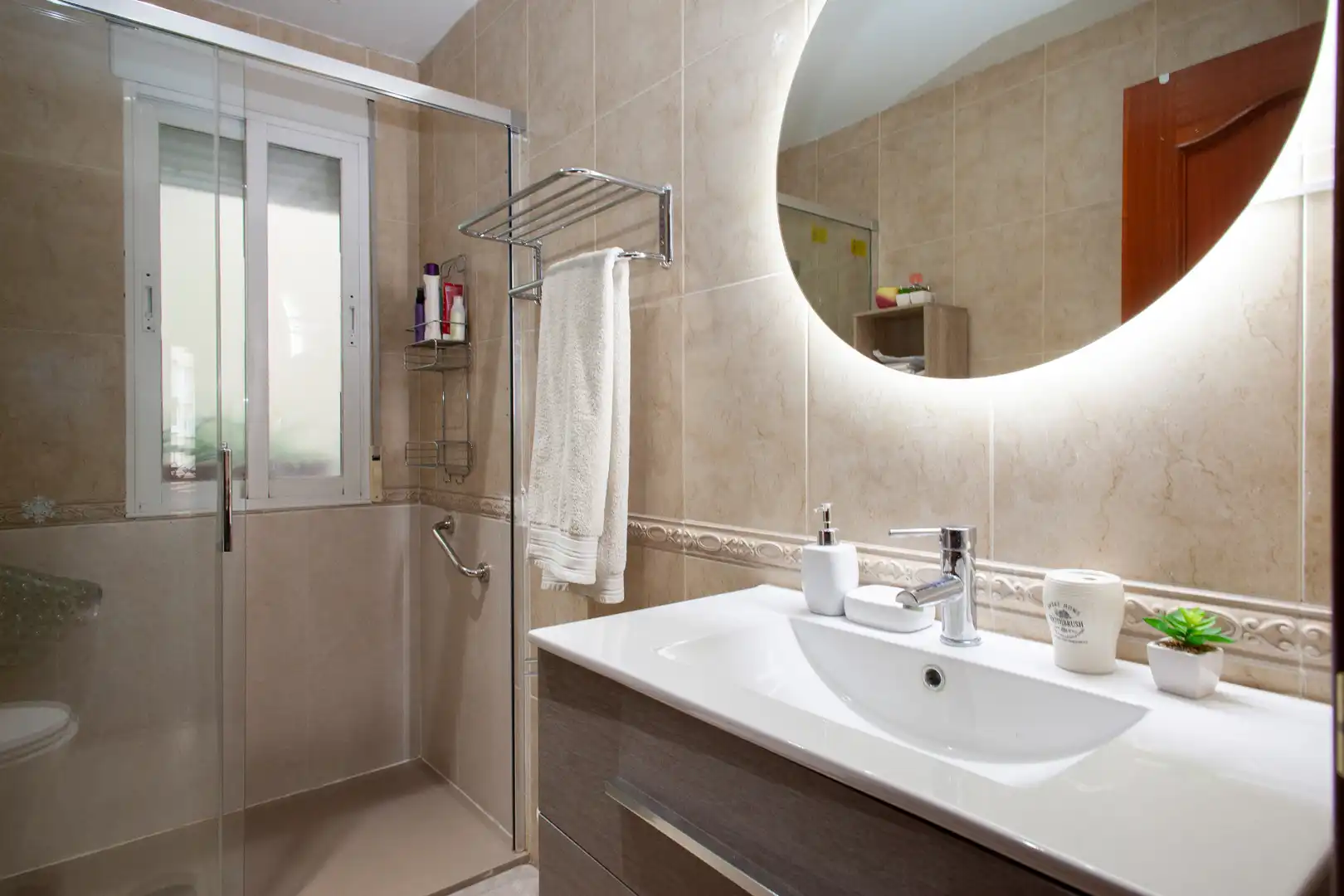 Appartamento con terrazza in vendita a Calle Manuel Escabias, imagen 13