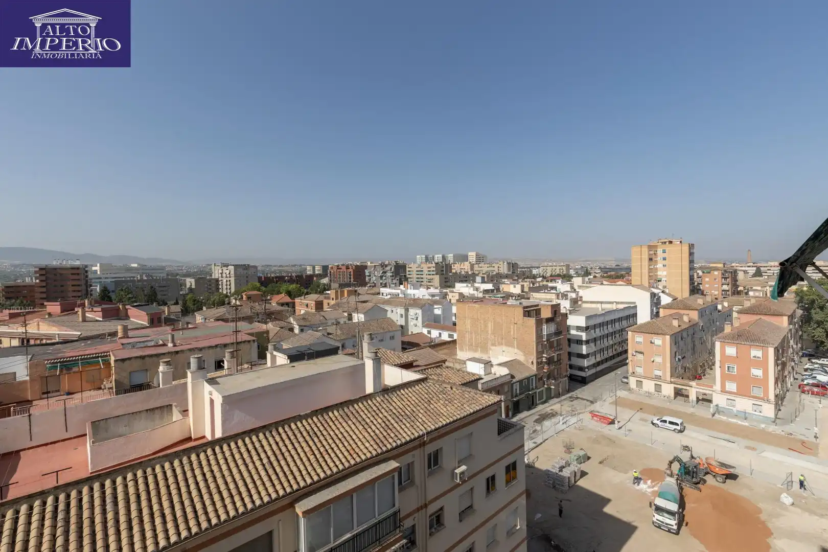 Vista exterior de Piso en venta en Granada