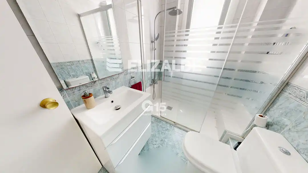 Baño de Piso en venta en Lasarte-Oria con Balcón