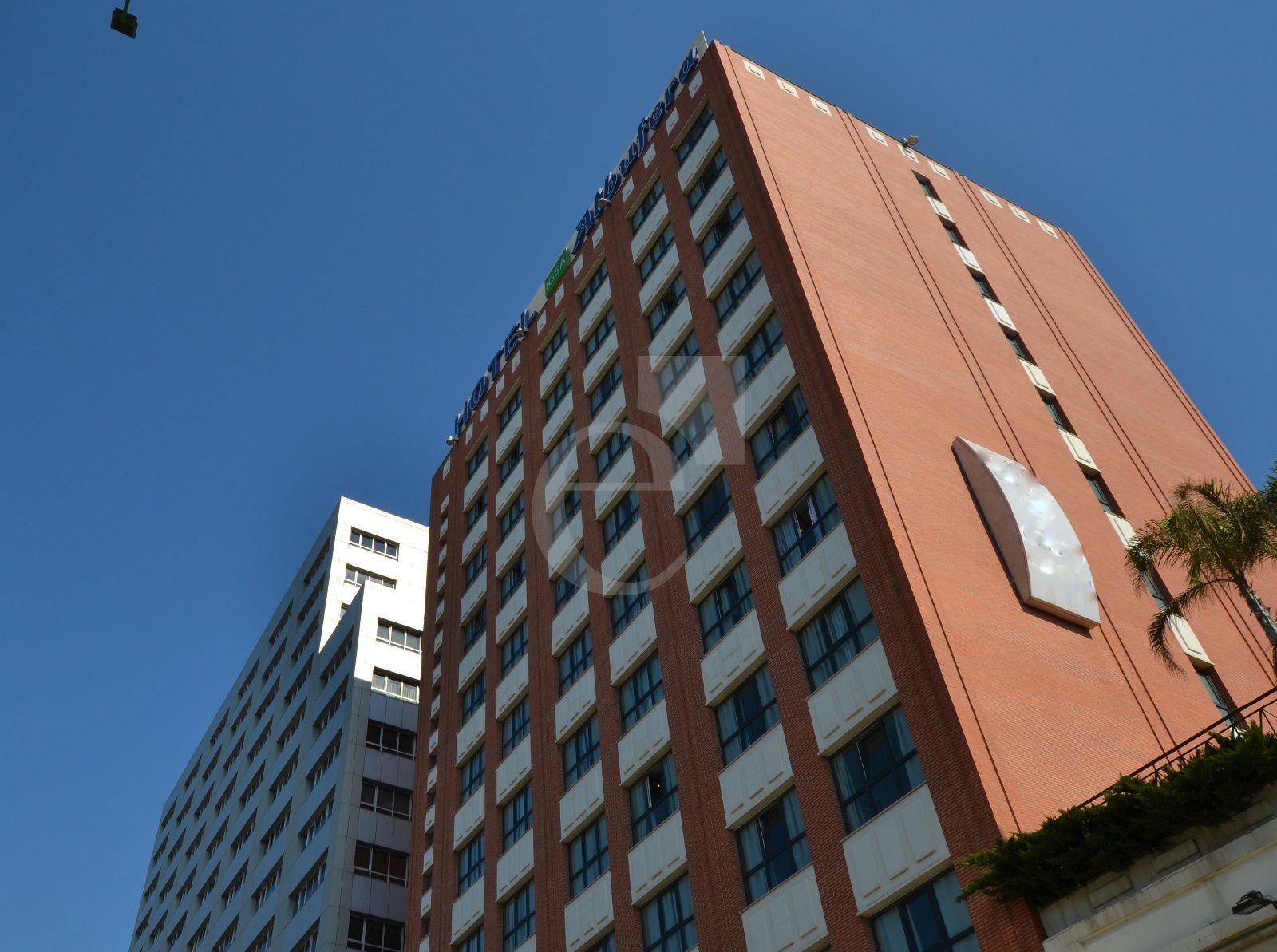 Vista exterior de Oficina de lloguer en Alfafar amb Aire condicionat i Calefacció
