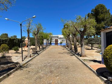 Casa rustica con piscina in vendita a Campo de Criptana