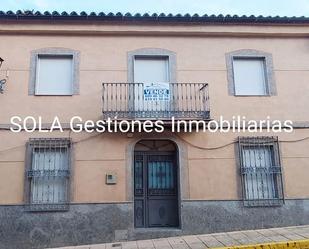 Vista exterior de Casa o xalet en venda en Sorihuela del Guadalimar amb Terrassa i Balcó