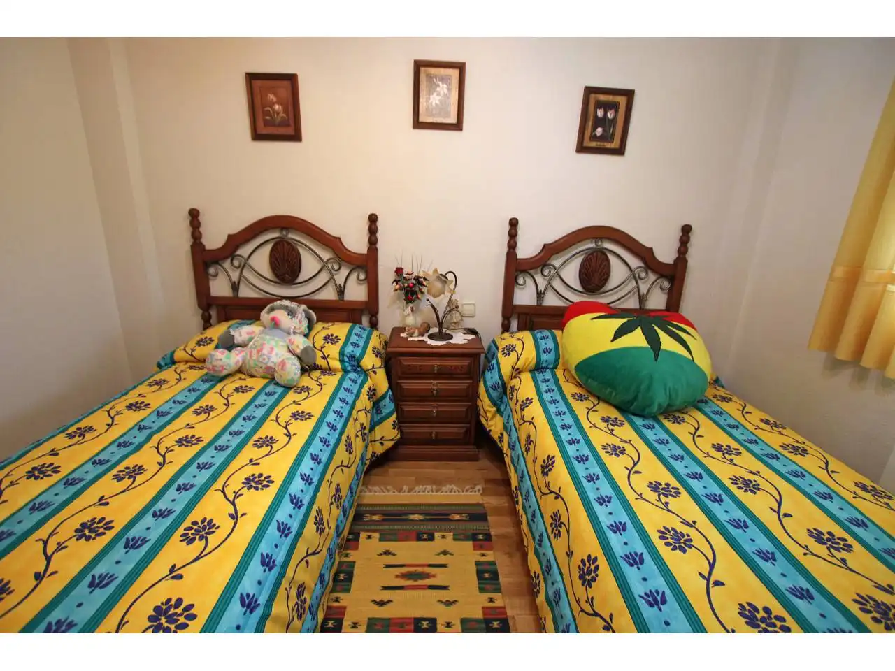 Habitación de Casa o chalet en venta en Cabanillas del Campo con Calefacción, Jardín privado y Terraza