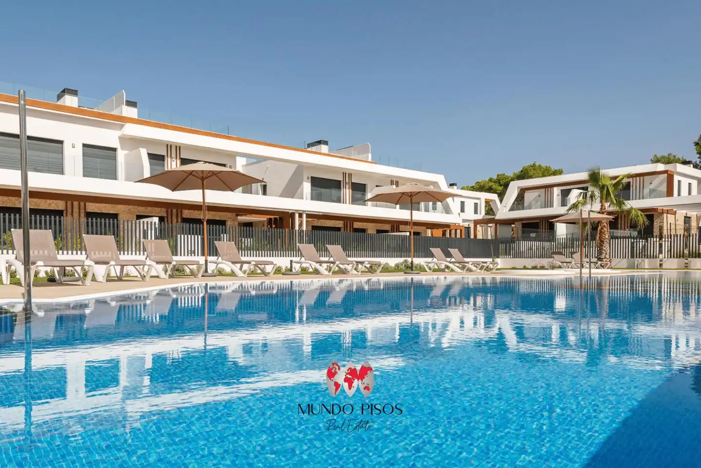 Swimming pool of Detached homes for sale in Cala Ratjada