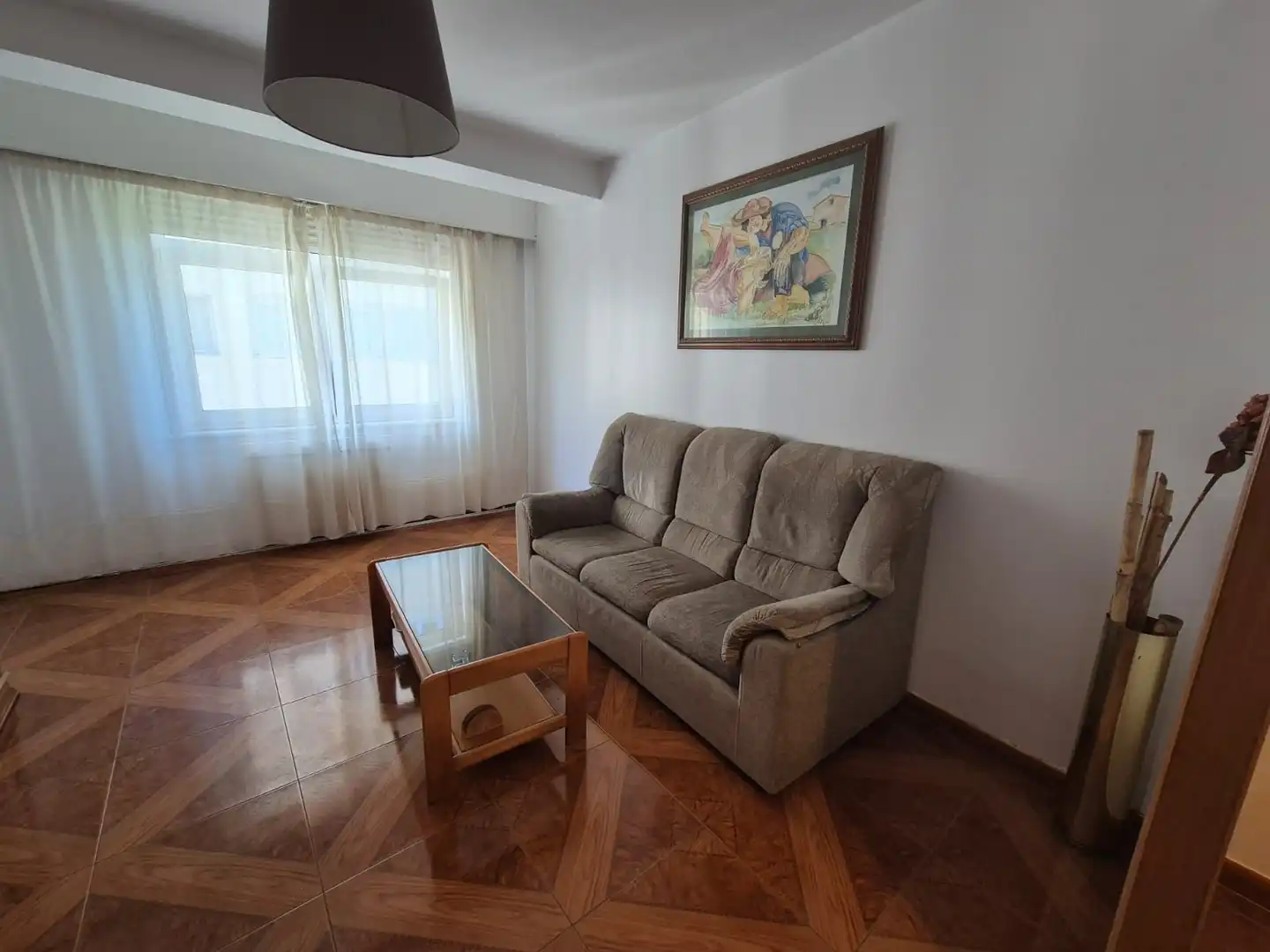 Sala de estar de Piso de alquiler en A Coruña Capital  con Calefacción y Amueblado