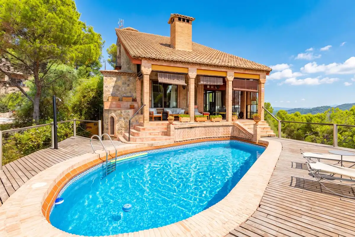 Piscina de Casa o chalet en venta en Gilet con Calefacción, Jardín privado y Terraza