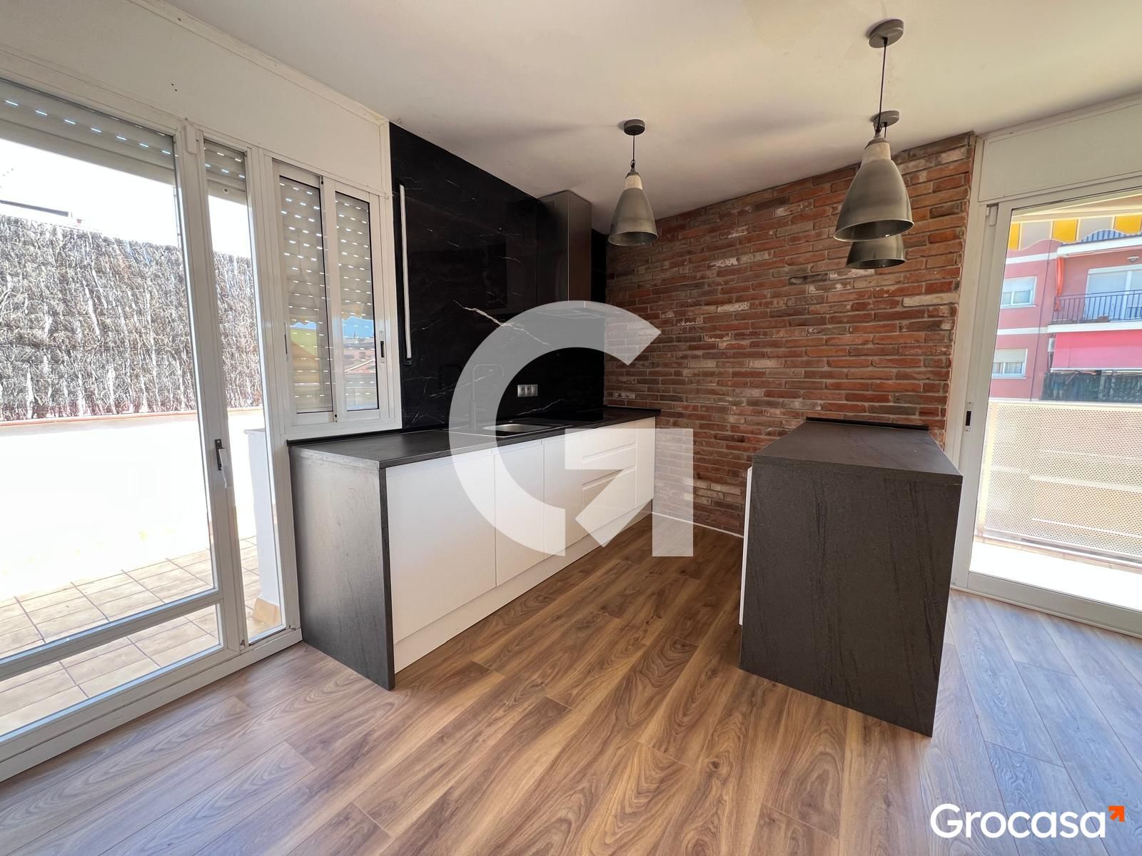 Kitchen of Flat for sale in Rubí  with Heating, Terrace and Oven