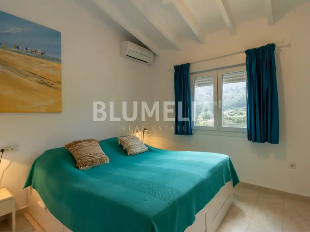 Dormitori de Casa o xalet en venda en Dénia amb Aire condicionat, Jardí privat i Piscina