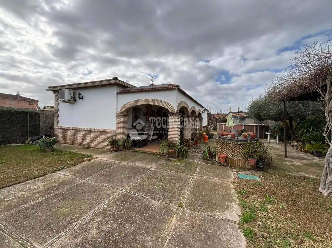 Vista exterior de Finca rústica en venta en Córdoba con Aire acondicionado y Amueblado