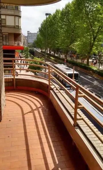 Bureau avec ascenseur à louer à Numancia - San Fernando, imagen 4