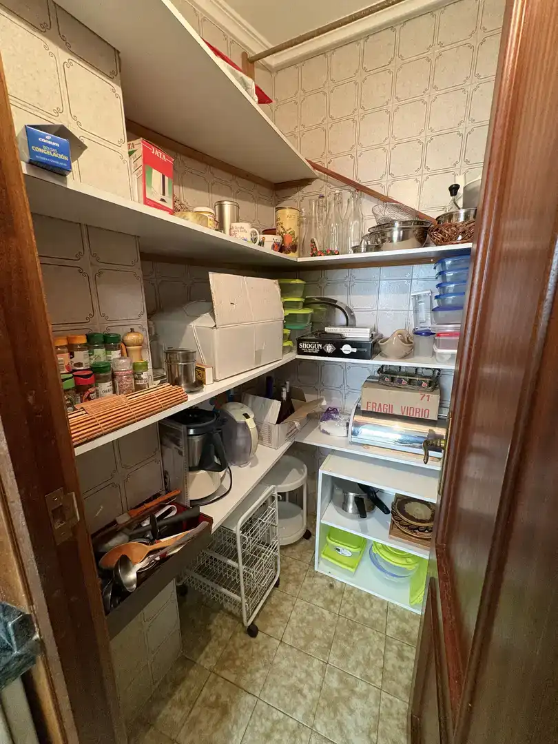 Küche von Wohnung zum Verkauf in  Albacete Capital mit Klimaanlage und Balkon